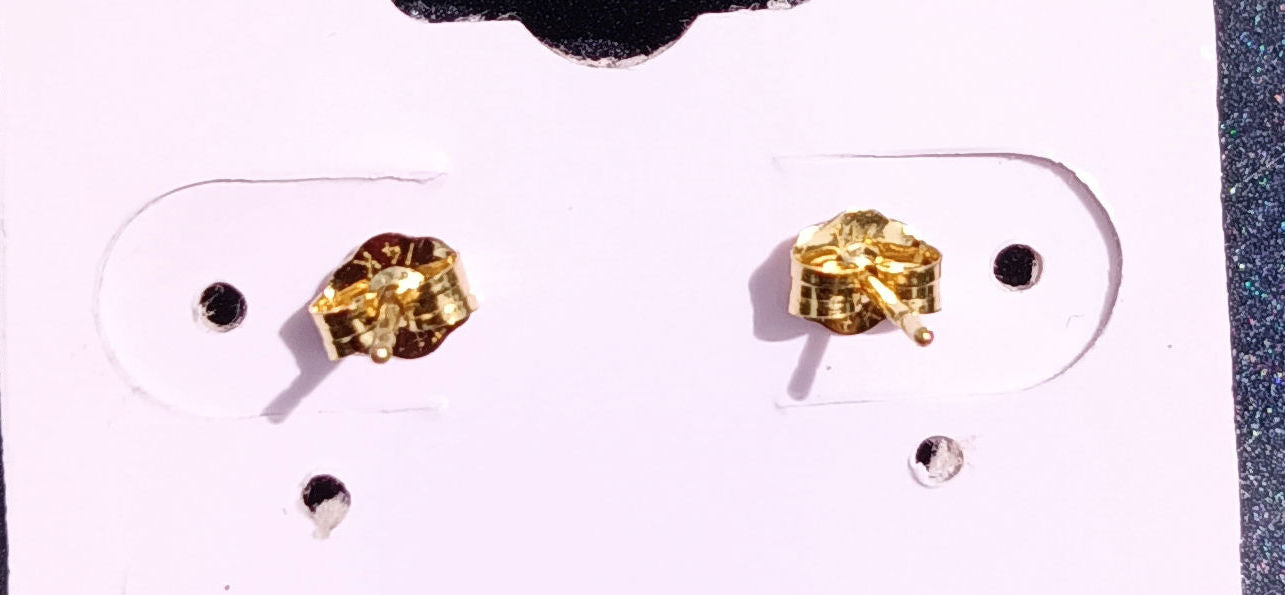 Button-Shape Pearl Earrings