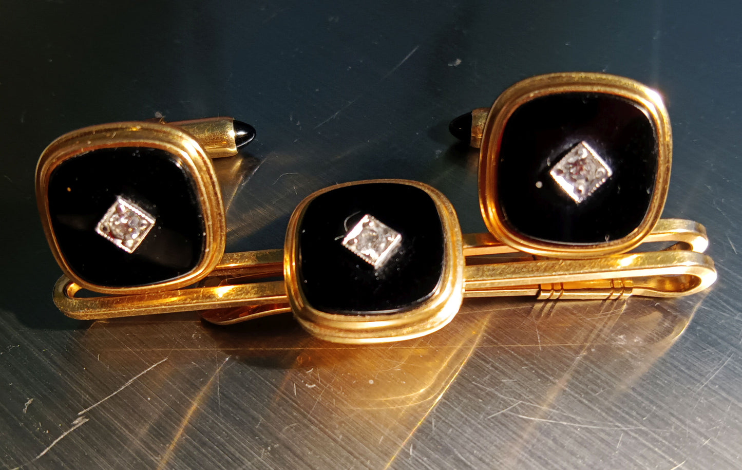 Krementz USA Vintage Matching Cuff Link and Tie Clip Set