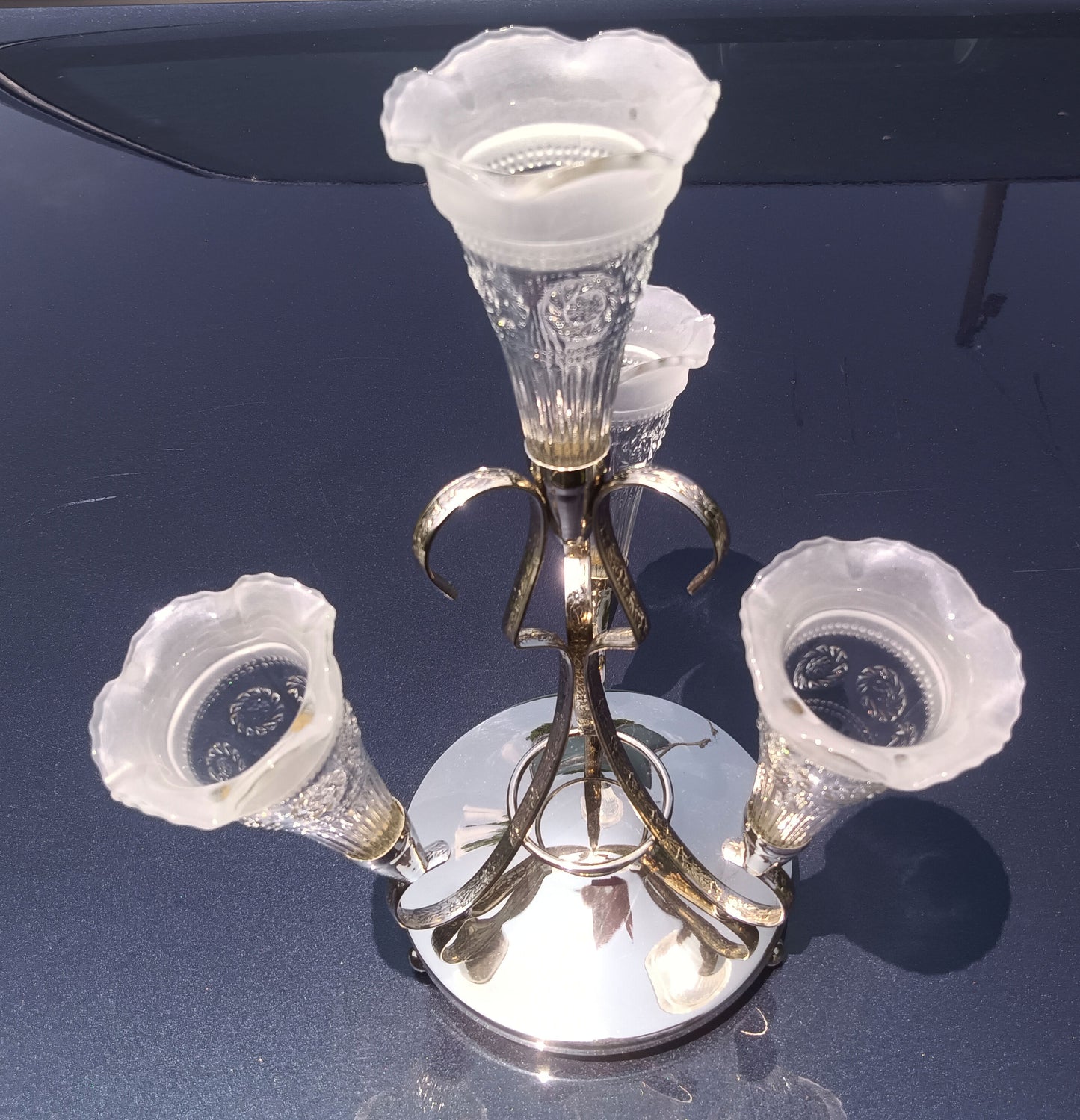 Vintage Mid Century Four Trumpet Frosted Glass Epergne Table Chrome Centerpiece