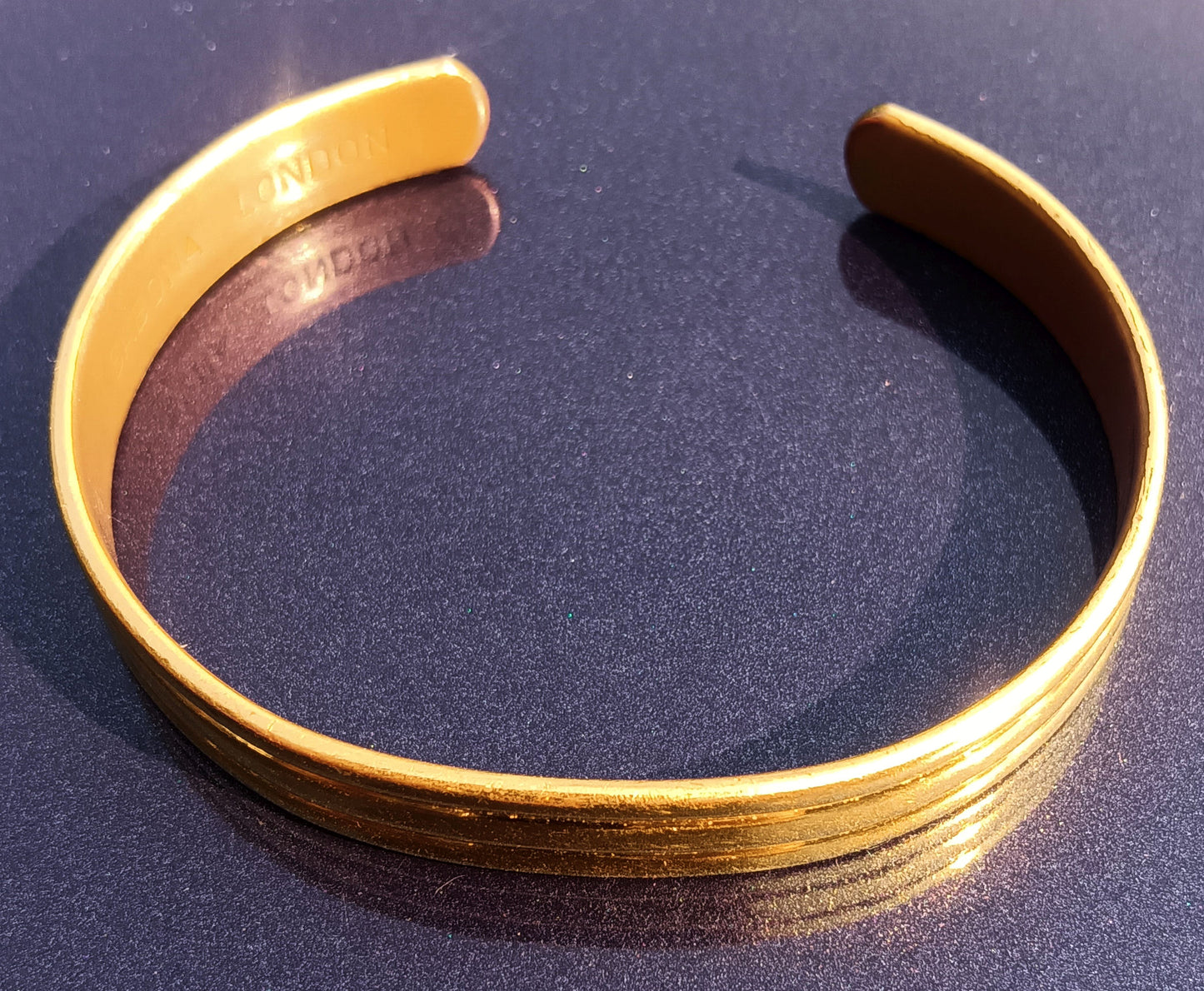 Sabona of London Signed Copper/Gold Toned Bracelet