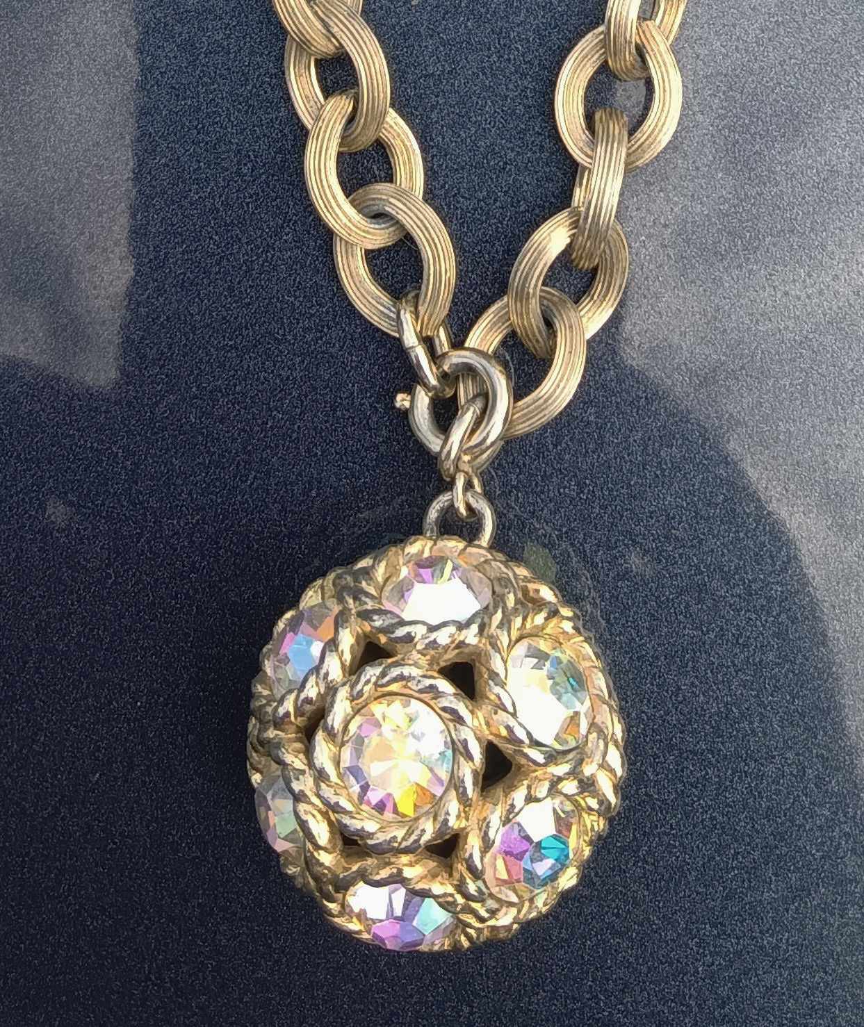 Vintage Sarah Coventry Gold Tone Aurora Borealis Ball Necklace