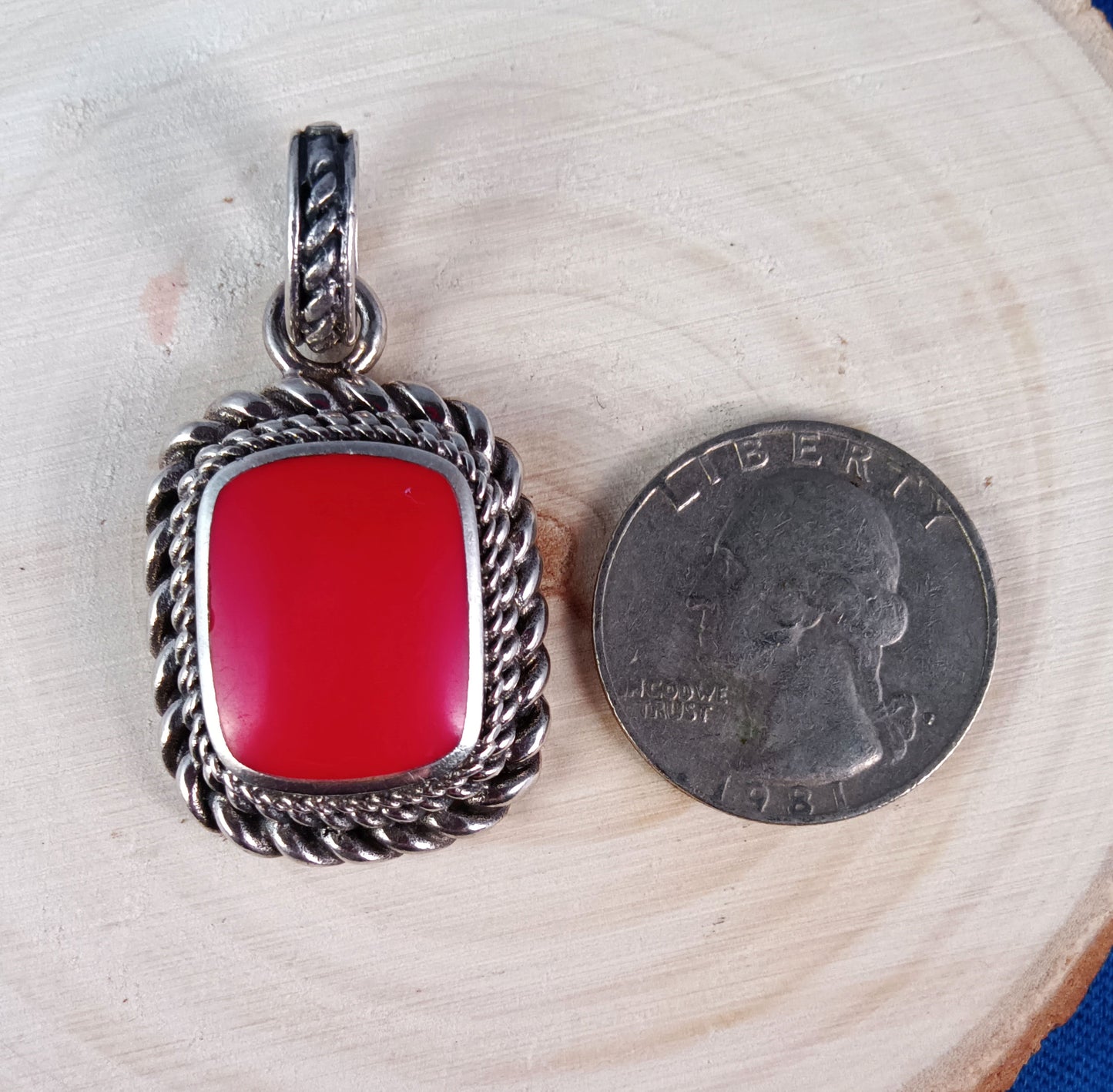 Sterling Silver 925 Red Stone Rope Bezel Pendant