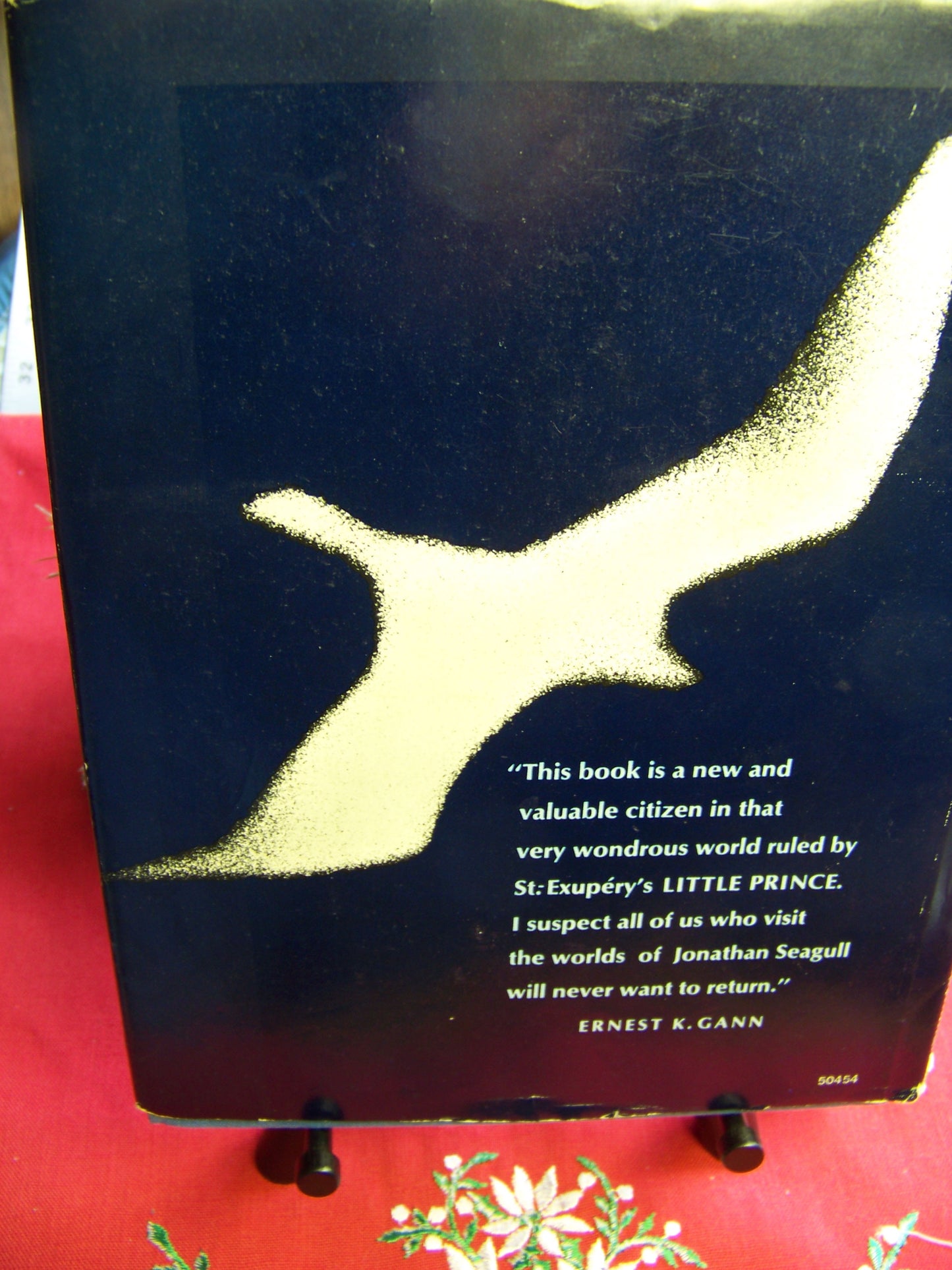 Johnathan Livingstone Seagull Gold-Plated Pendant and 1st Edition book