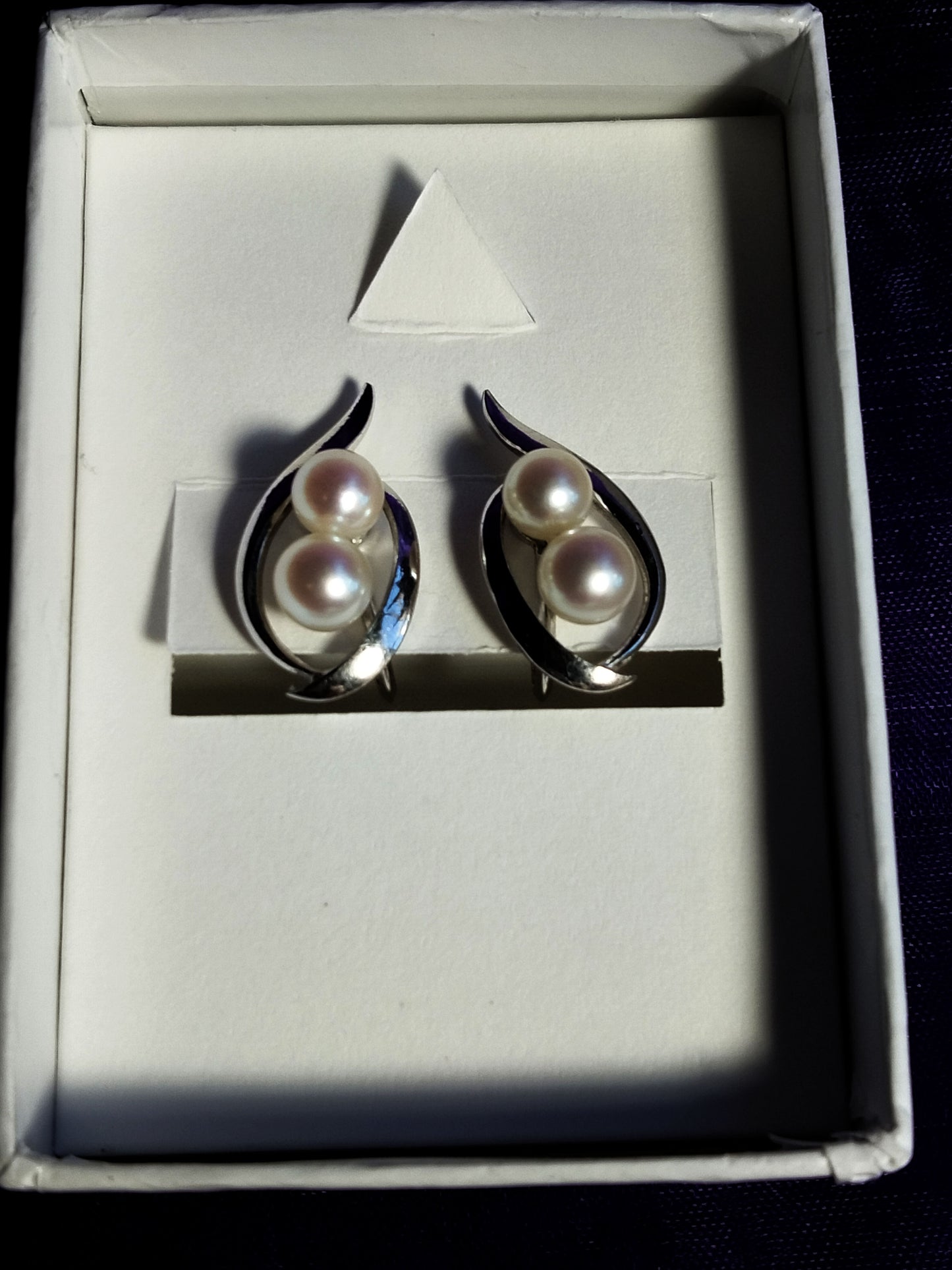 Mikimoto Vintage Screw Back Pearl Earrings